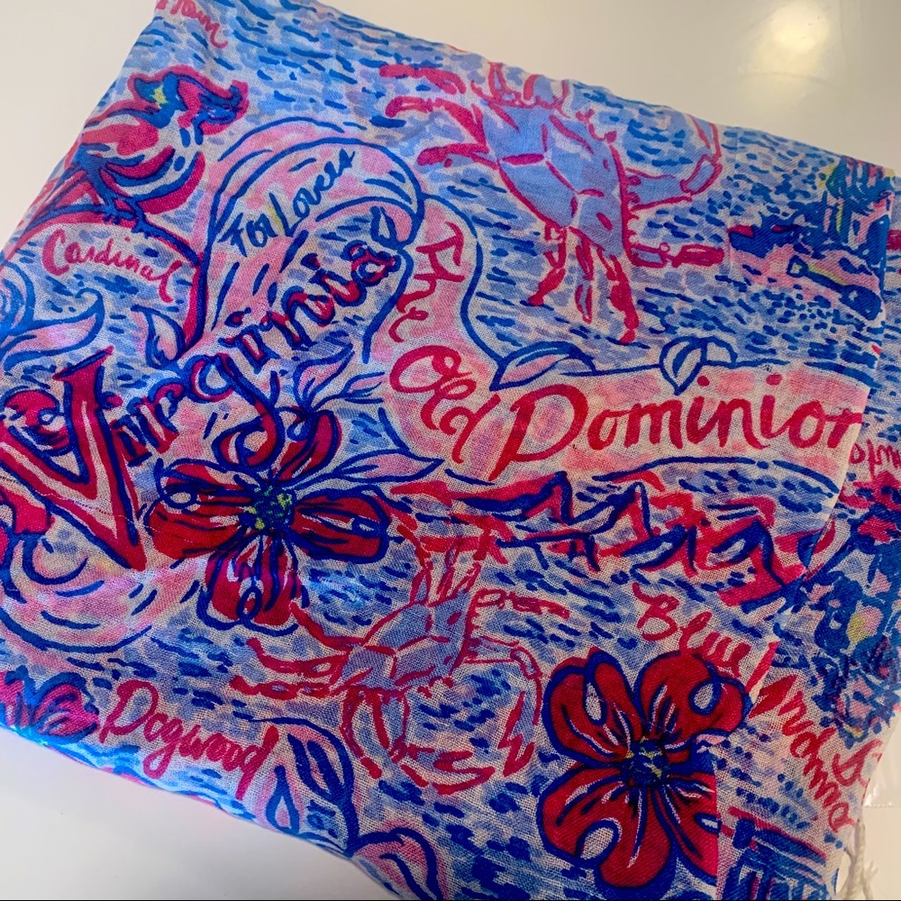 Lilly Pulitzer loves Virginia Murfee scarf